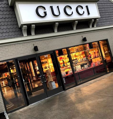 outlet occhaili gucci|bagaholic gucci outlet.